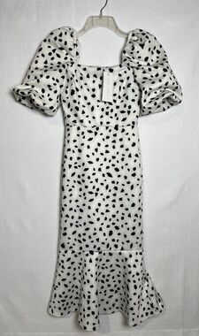 TRUE VIOLET PUFF SLEEVE SQUARE NECK MIDI DRESS IN MONO SPOT PRINT Size 6 NWT